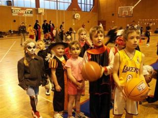 Lécole de basket fête Halloween-5